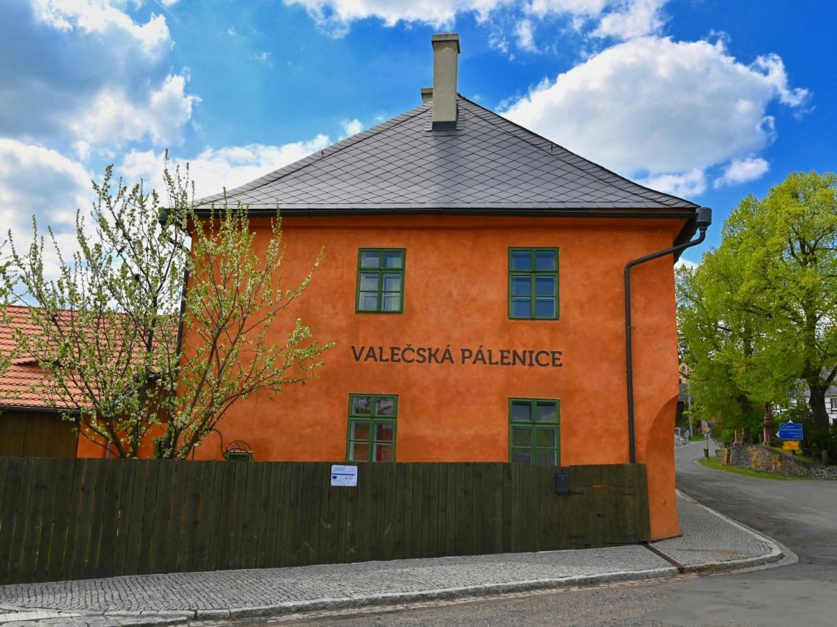 Valecska Palenice المظهر الخارجي الصورة